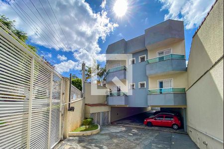 Apartamento para alugar com 108m², 2 quartos e 1 vaga Apartamento para alugar com 108m², 2 quartos e 1 vagaFachada