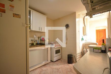 Apartamento à venda com 120m², 2 quartos e 1 vagaCozinha