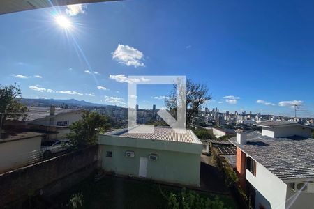 Casa à venda com 445m², 5 quartos e 6 vagasVista do Quarto 3