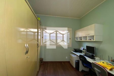 Casa à venda com 445m², 5 quartos e 6 vagasEscritório