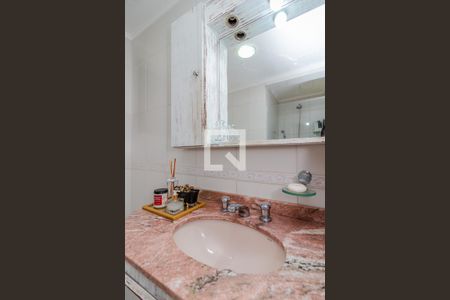 Apartamento à venda com 105m², 3 quartos e 1 vaga Apartamento à venda com 105m², 3 quartos e 1 vagaSuite