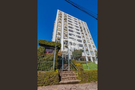 Apartamento à venda com 105m², 3 quartos e 1 vaga Apartamento à venda com 105m², 3 quartos e 1 vagaFachada