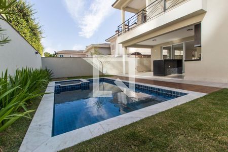 Casa de condomínio à venda com 470m², 5 quartos e 4 vagasPiscina