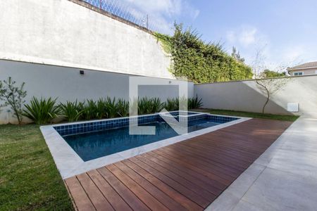Casa de condomínio à venda com 470m², 5 quartos e 4 vagasPiscina