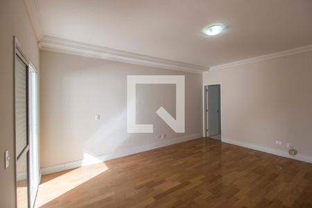 Casa de condomínio à venda com 470m², 5 quartos e 4 vagasSuíte 4