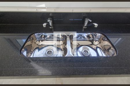 Casa de condomínio à venda com 470m², 5 quartos e 4 vagasDetalhe cozinha