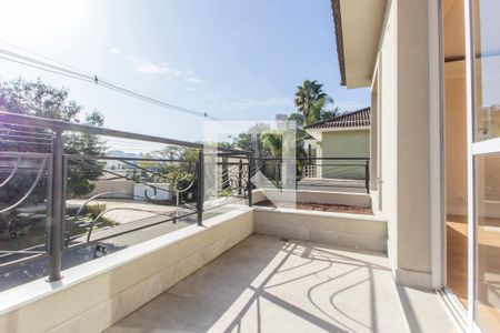 Casa de condomínio à venda com 470m², 5 quartos e 4 vagasvaranda