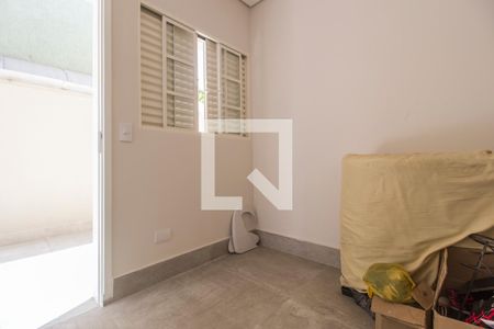 Casa de condomínio à venda com 470m², 5 quartos e 4 vagasQuarto de Serviço