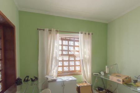 Casa à venda com 270m², 4 quartos e 4 vagas Casa à venda com 270m², 4 quartos e 4 vagasQuarto 1