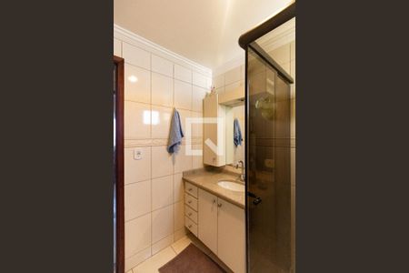 Apartamento para alugar com 281m², 3 quartos e 3 vagas Apartamento para alugar com 281m², 3 quartos e 3 vagasBanheiro Corredor