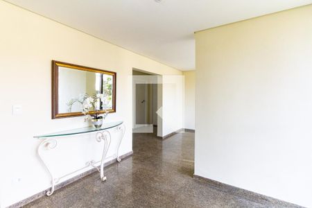Apartamento para alugar com 281m², 3 quartos e 3 vagas Apartamento para alugar com 281m², 3 quartos e 3 vagasHall de Entrada