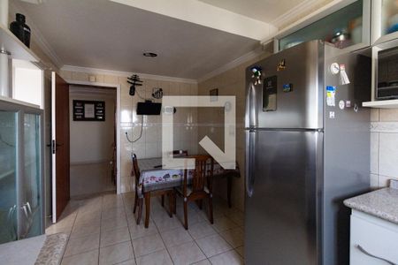 Apartamento para alugar com 281m², 3 quartos e 3 vagas Apartamento para alugar com 281m², 3 quartos e 3 vagasCozinha