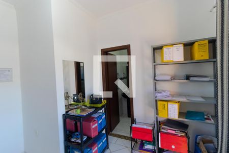 Casa à venda com 202m², 5 quartos e 4 vagas Casa à venda com 202m², 5 quartos e 4 vagasSuíte 02