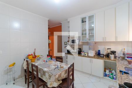 Casa à venda com 202m², 5 quartos e 4 vagas Casa à venda com 202m², 5 quartos e 4 vagasCozinha 01