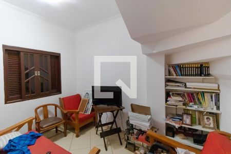 Casa à venda com 202m², 5 quartos e 4 vagas Casa à venda com 202m², 5 quartos e 4 vagasEscritório