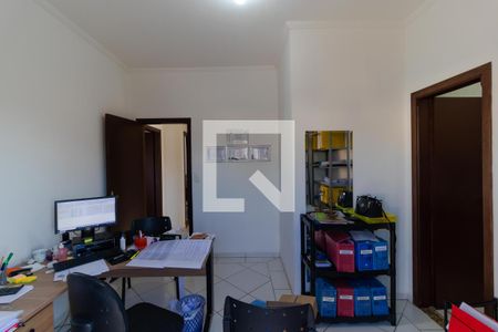 Casa à venda com 202m², 5 quartos e 4 vagas Casa à venda com 202m², 5 quartos e 4 vagasSuíte 02