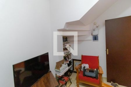 Casa à venda com 202m², 5 quartos e 4 vagas Casa à venda com 202m², 5 quartos e 4 vagasEscritório