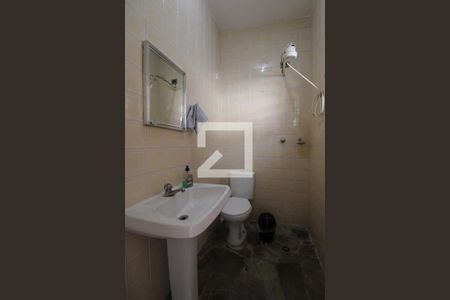 Casa à venda com 320m², 3 quartos e 4 vagasÁrea de lazer - banheiro