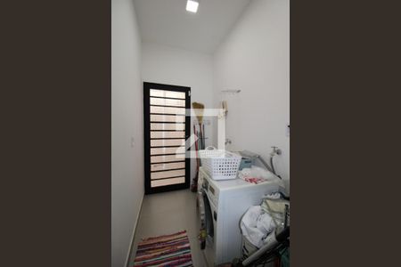 Casa à venda com 320m², 3 quartos e 4 vagasÁrea de Serviço