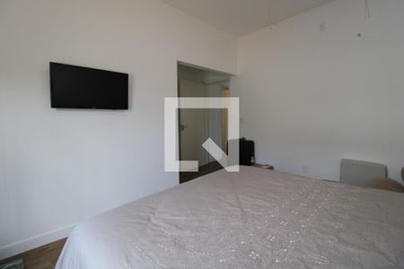 Casa à venda com 320m², 3 quartos e 4 vagasQuarto 3 (suíte)