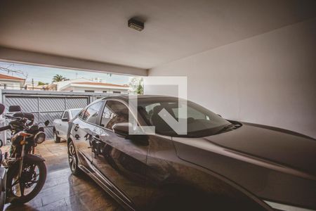 Casa à venda com 500m², 4 quartos e 4 vagas Casa à venda com 500m², 4 quartos e 4 vagasGaragem