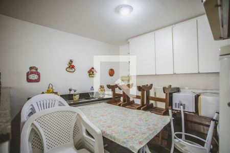 Casa à venda com 500m², 4 quartos e 4 vagas Casa à venda com 500m², 4 quartos e 4 vagasSalão de Festas - Cozinha