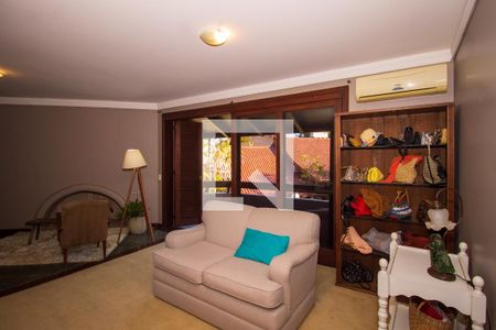 Casa de condomínio à venda com 1400m², 1 quarto e 4 vagas Casa de condomínio à venda com 1400m², 1 quarto e 4 vagasSuíte 2