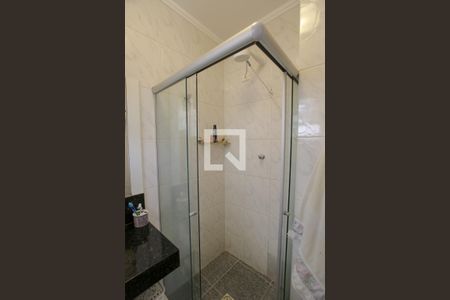 Casa de condomínio para alugar com 120m², 2 quartos e 2 vagasBanheiro da Suíte 2