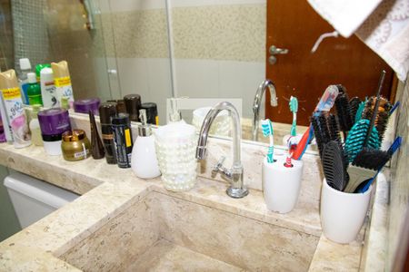 Casa de condomínio para alugar com 45m², 2 quartos e sem vaga Casa de condomínio para alugar com 45m², 2 quartos e sem vagaBanheiro