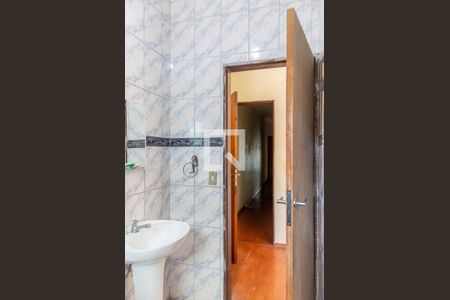Casa à venda com 335m², 3 quartos e 5 vagas Casa à venda com 335m², 3 quartos e 5 vagasBanheiro da Suíte