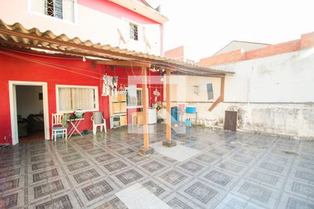 Casa à venda com 85m², 2 quartos e 2 vagas Casa à venda com 85m², 2 quartos e 2 vagasVaranda/Quintal