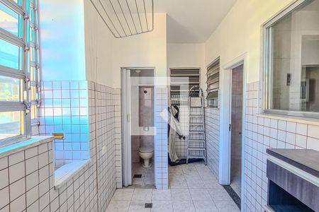 Apartamento à venda com 66m², 3 quartos e sem vaga Apartamento à venda com 66m², 3 quartos e sem vagaÁrea de Serviço
