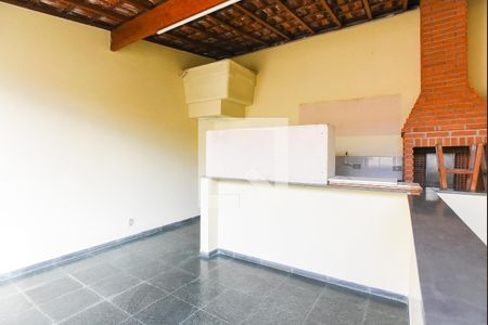 Casa à venda com 227m², 4 quartos e 2 vagas Casa à venda com 227m², 4 quartos e 2 vagasChurrasqueira