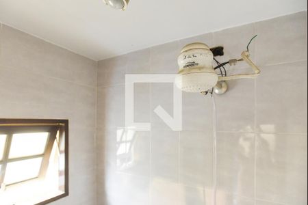 Casa à venda com 227m², 4 quartos e 2 vagas Casa à venda com 227m², 4 quartos e 2 vagasBanheiro de Serviço