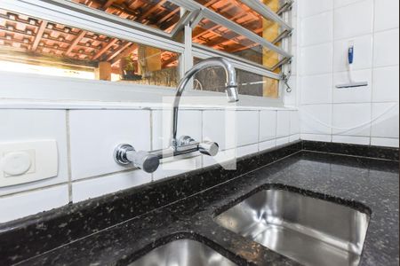 Casa à venda com 227m², 4 quartos e 2 vagas Casa à venda com 227m², 4 quartos e 2 vagasCozinha