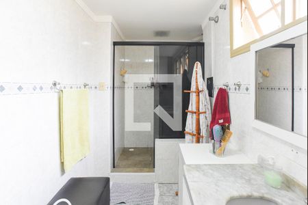 Casa à venda com 227m², 4 quartos e 2 vagas Casa à venda com 227m², 4 quartos e 2 vagasBanheiro da Suíte