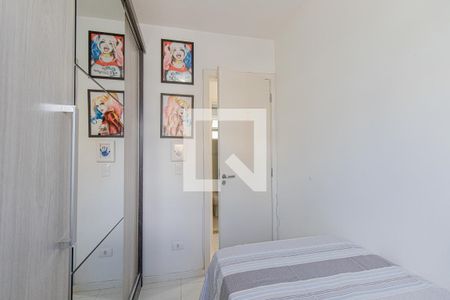 Quarto 1 de apartamento para alugar com 3 quartos, 60m² em Capão Raso, Curitiba