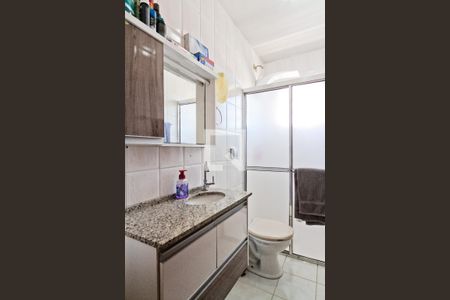 Casa de condomínio à venda com 108m², 2 quartos e 2 vagas Casa de condomínio à venda com 108m², 2 quartos e 2 vagasBanheiro