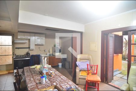 Casa à venda com 333m², 4 quartos e 2 vagasCozinha