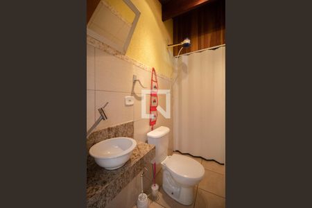 Casa à venda com 165m², 3 quartos e 4 vagas Casa à venda com 165m², 3 quartos e 4 vagasBanheiro da Churrasqueira / Depósito