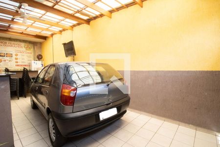 Casa à venda com 165m², 3 quartos e 4 vagas Casa à venda com 165m², 3 quartos e 4 vagasGaragem