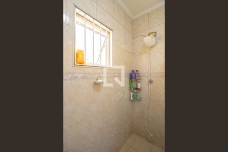 Casa à venda com 165m², 3 quartos e 4 vagas Casa à venda com 165m², 3 quartos e 4 vagasBanheiro da Suíte