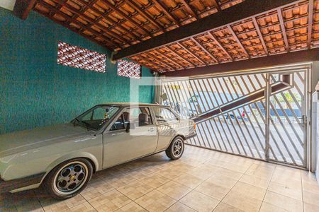 Casa à venda com 174m², 3 quartos e 2 vagasGaragem