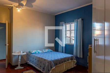 Casa à venda com 243m², 3 quartos e 3 vagasQuarto 1