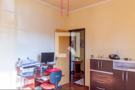 Casa à venda com 243m², 3 quartos e 3 vagasQuarto 2