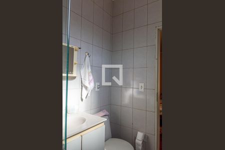 Casa à venda com 243m², 3 quartos e 3 vagasBanheiro da Suíte