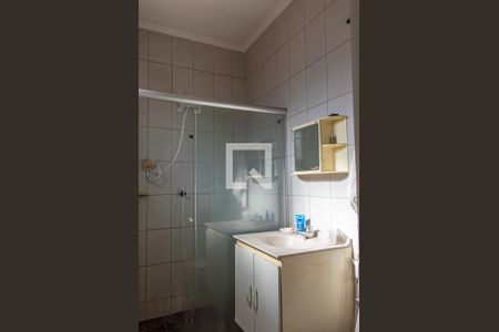 Casa à venda com 243m², 3 quartos e 3 vagasBanheiro da Suíte