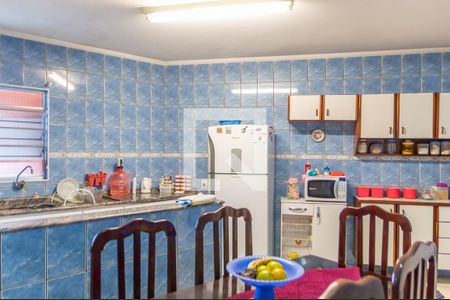 Casa à venda com 243m², 3 quartos e 3 vagasCozinha