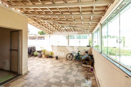 Apartamento à venda com 90m², 2 quartos e 1 vaga Apartamento à venda com 90m², 2 quartos e 1 vagaÁrea Externa