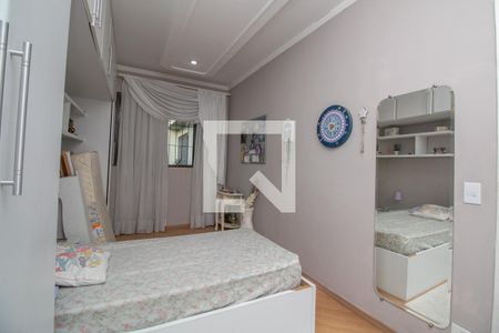 Casa à venda com 300m², 3 quartos e 4 vagasSuíte 2